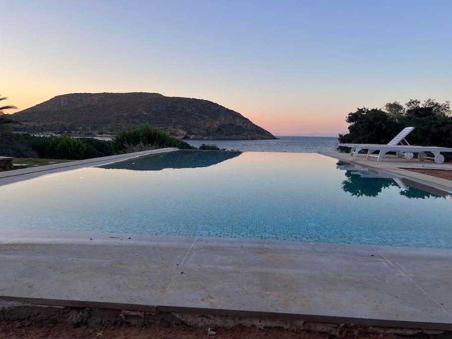 Summer Villa In Pórto Ráfti المظهر الخارجي الصورة