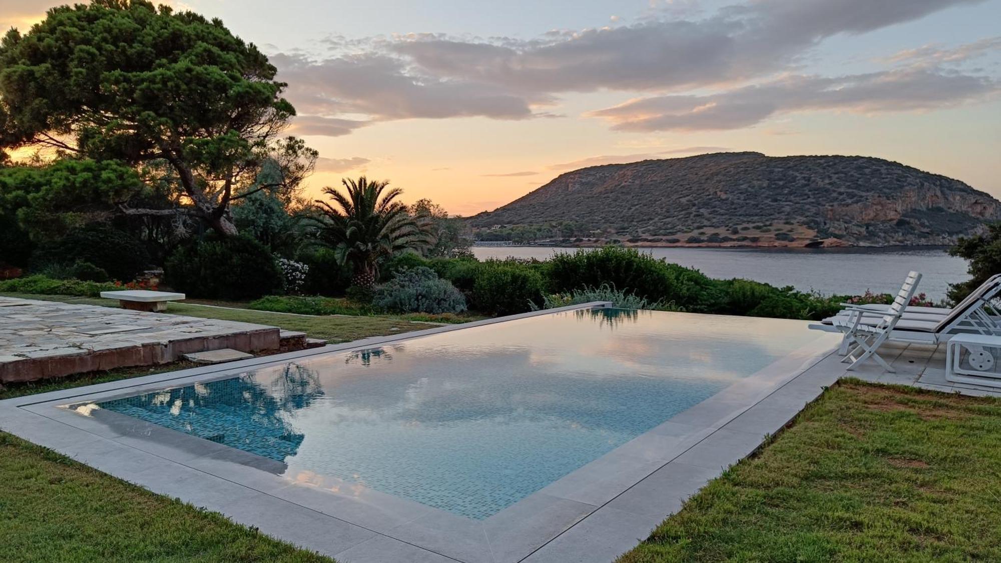 Summer Villa In Pórto Ráfti المظهر الخارجي الصورة